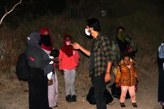 Minik mültecinin mama yerken ki bakışları yürekleri dağladı