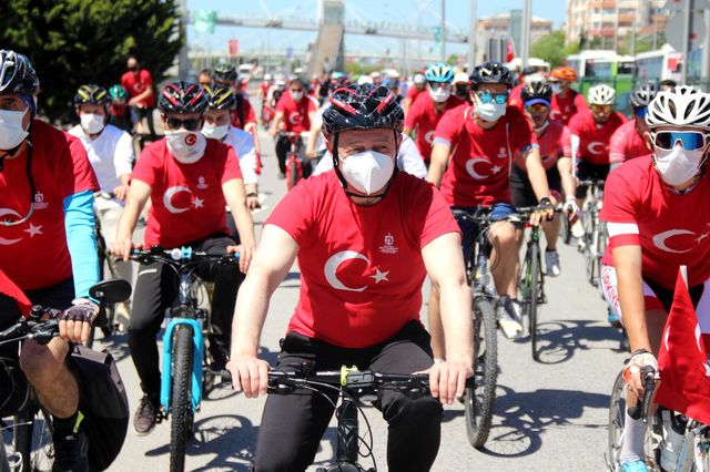 pedallar 19 mayis icin cevrildi 4 14142148 o