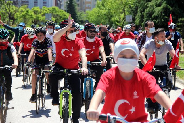 pedallar 19 mayis icin cevrildi 7 14142148 o