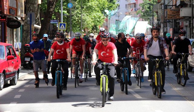 pedallar 19 mayis icin cevrildi 8 14142148 o