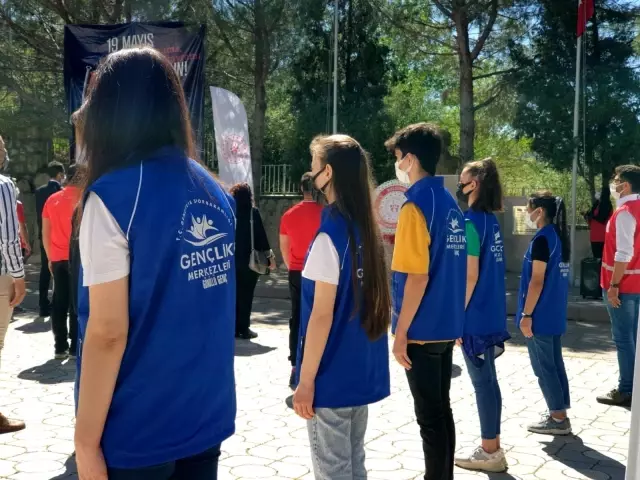 Suluova'da 19 Mayıs töreni Suluova'da 19 Mayıs töreni