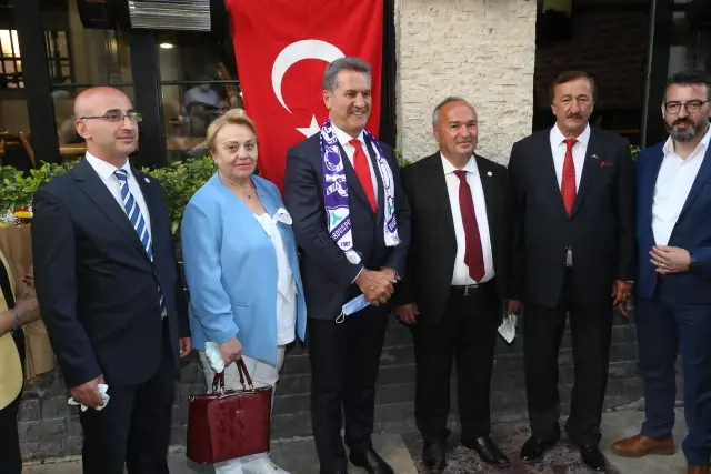 TDP Genel Başkanı Mustafa Sarıgül: 'Fındığı dalda bırakmayacağız' TDP Genel Başkanı Mustafa Sarıgül: 'Fındığı dalda bırakmayacağız'