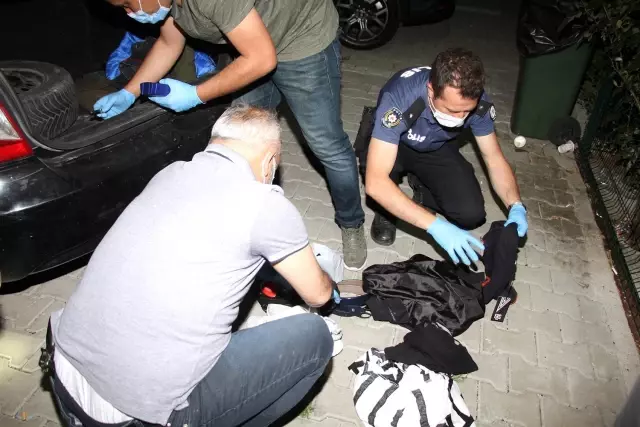 3 şüphe üzerine durdurulan araçta 6 bin 298 adet yeşil reçeteli kimyasal ilaç ele geçirildi 3 şüphe üzerine durdurulan araçta 6 bin 298 adet yeşil reçeteli kimyasal ilaç ele geçirildi