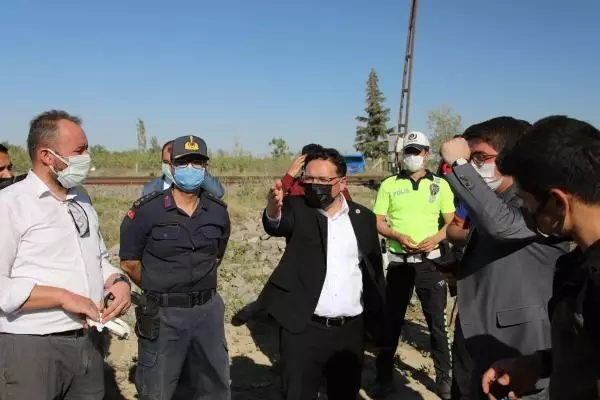 Son dakika haber: AFYONKARAHİSAR'DA YAKIT ÜRETİM TESİSİ DEPOSUNDAKİ YANGIN KONTROL ALTINDA Son dakika haber: AFYONKARAHİSAR'DA YAKIT ÜRETİM TESİSİ DEPOSUNDAKİ YANGIN KONTROL ALTINDA