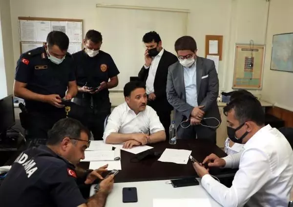 Son dakika haber: AFYONKARAHİSAR'DA YAKIT ÜRETİM TESİSİ DEPOSUNDAKİ YANGIN KONTROL ALTINDA Son dakika haber: AFYONKARAHİSAR'DA YAKIT ÜRETİM TESİSİ DEPOSUNDAKİ YANGIN KONTROL ALTINDA