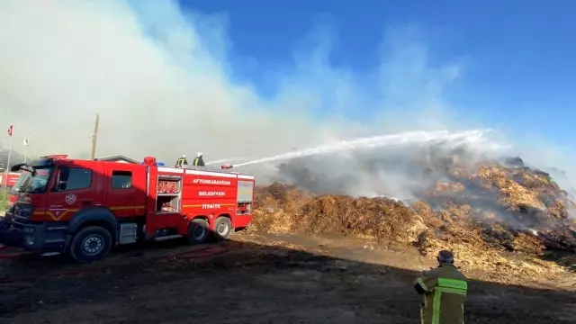 Son dakika gündem: Afyonkarahisar'daki yangına 20 itfaiye aracı müdahale ediyor Son dakika gündem: Afyonkarahisar'daki yangına 20 itfaiye aracı müdahale ediyor