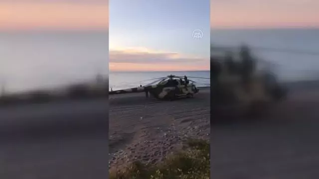Azerbaycan'a ait askeri helikopter teknik nedenle Giresun sahiline zorunlu iniş yaptı Azerbaycan'a ait askeri helikopter teknik nedenle Giresun sahiline zorunlu iniş yaptı