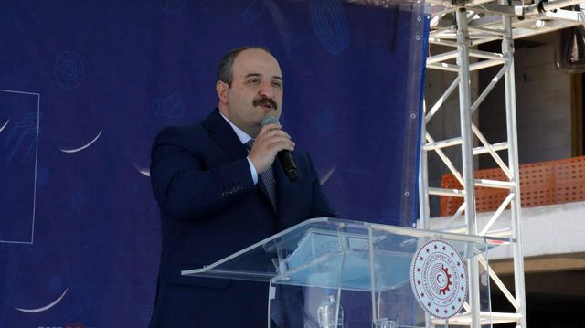 bakan varank ihracatimiz ilk 4 ayda tum zaman 4 14144358 o