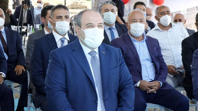 bakan varank ihracatimiz ilk 4 ayda tum zaman 5 14144358 o