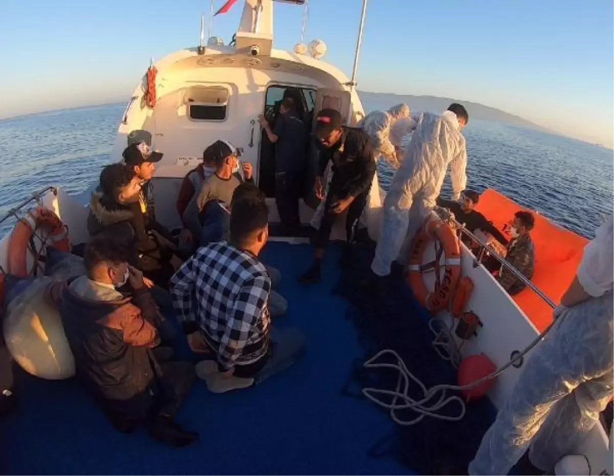 Datça'da 25 kaçak göçmen kurtarıldı
