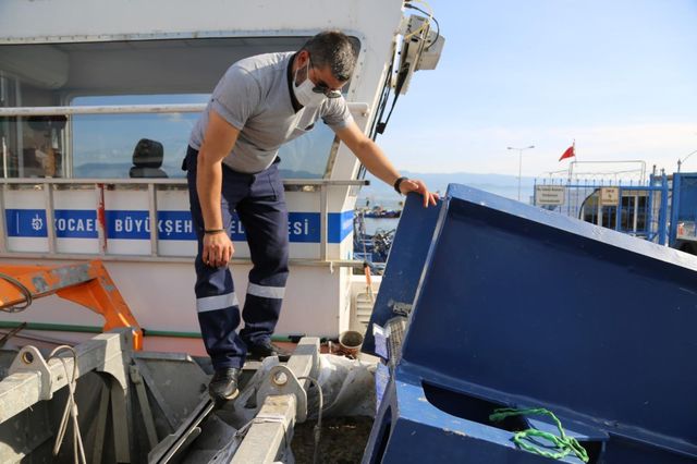 izmit korfezi nde 50 gunde 150 ton deniz saly 2 14144228 o