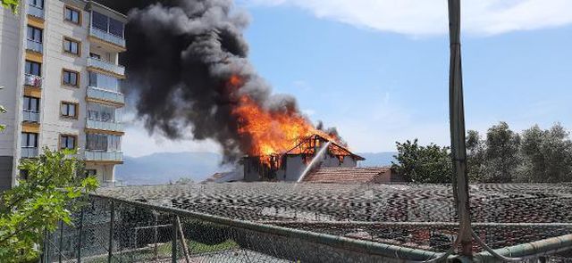 izmit te 2 katli ev alev alev yandi 3 14144880 o