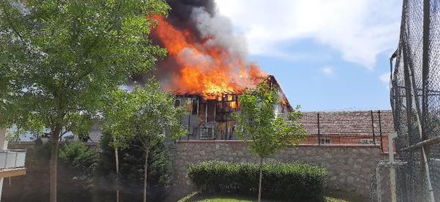 izmit te 2 katli ev alev alev yandi 4 14144880 o