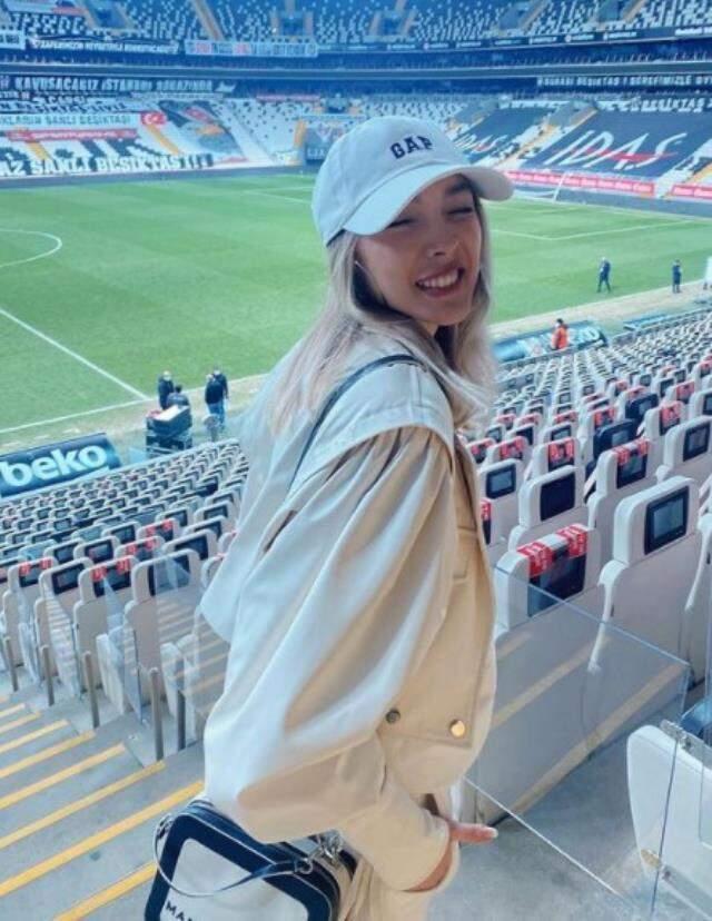 Lisaveti Karibskaya kimdir? Sergen Yalçın'ın sevgilisi Lisaveti Karibskaya kimdir, kaç yaşında, nereli, mesleği ne? Lisaveti Karibskaya kimdir? Sergen Yalçın'ın sevgilisi Lisaveti Karibskaya kimdir, kaç yaşında, nereli, mesleği ne?