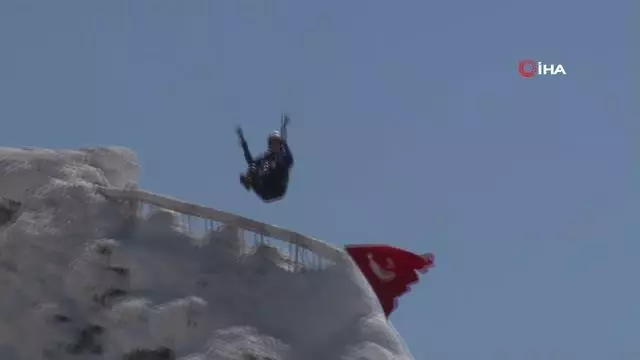 Pamukkale semalarında 19 Mayıs coşkusu Pamukkale semalarında 19 Mayıs coşkusu
