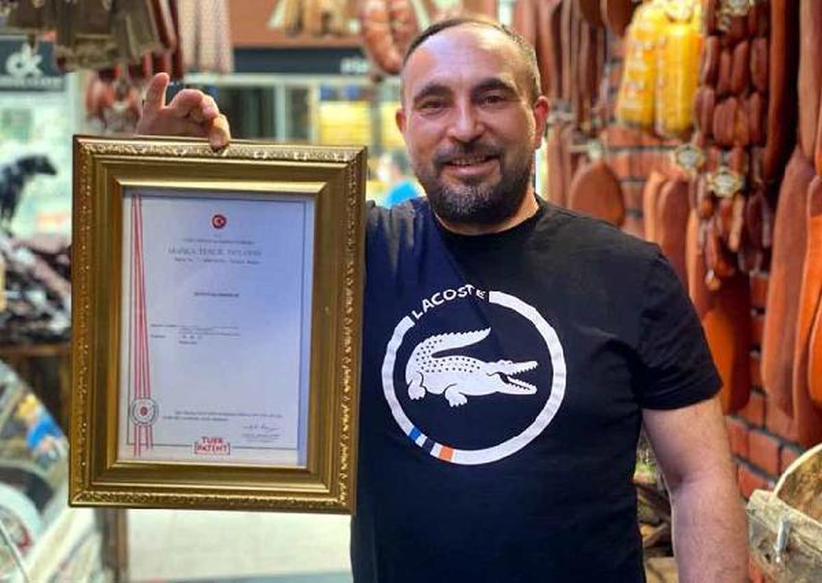 Pastırmacı Tolga, 'Siz isteyin biz gönderelim' cümlesinin patentini aldı