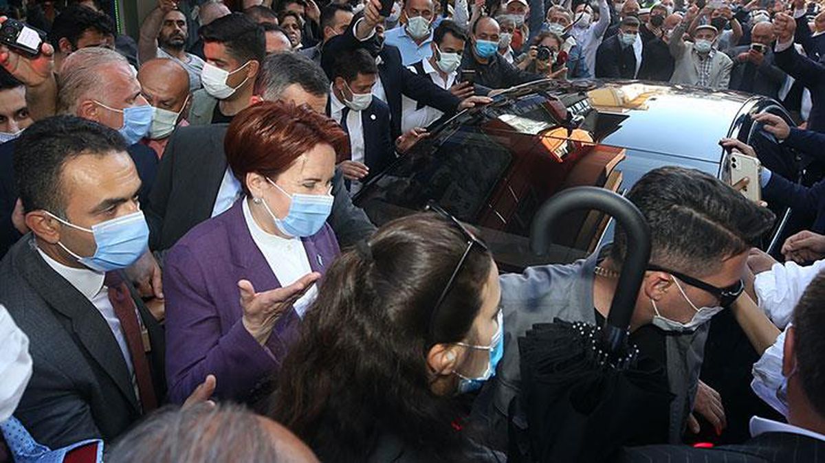 Rize'de protesto edilen Meral Akşener: Ne Çayeli'ne ne İkizdere'ye yakıştı
