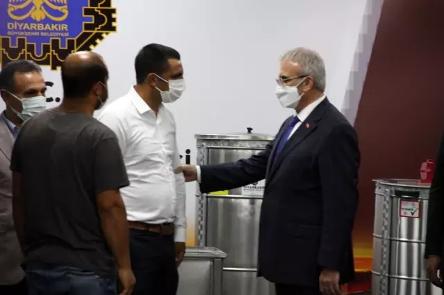 Vali Karaloğlu'ndan bal üreticilerine dev destek