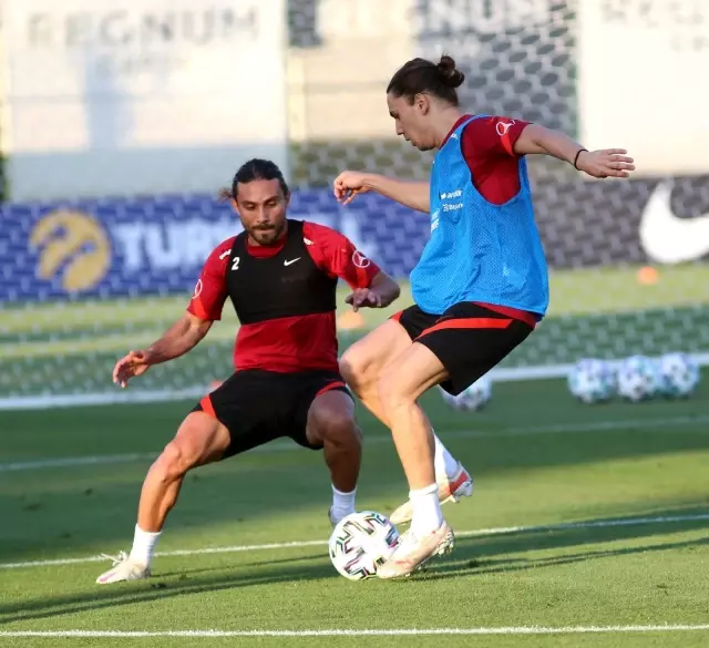 A Milli Futbol Takımı çalışmalarına devam ediyor A Milli Futbol Takımı çalışmalarına devam ediyor