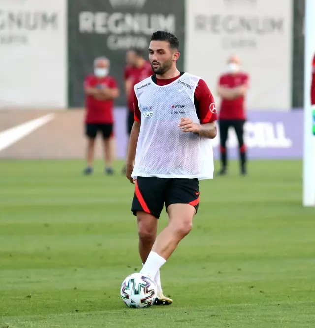 A Milli Futbol Takımı çalışmalarına devam ediyor A Milli Futbol Takımı çalışmalarına devam ediyor