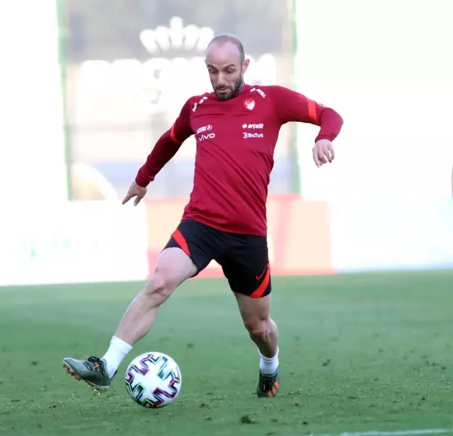 A Milli Futbol Takımı çalışmalarına devam ediyor A Milli Futbol Takımı çalışmalarına devam ediyor