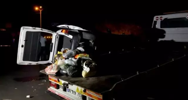 Burdur'da çekici ile tır çarpıştı: 5 yaralı Burdur'da çekici ile tır çarpıştı: 5 yaralı