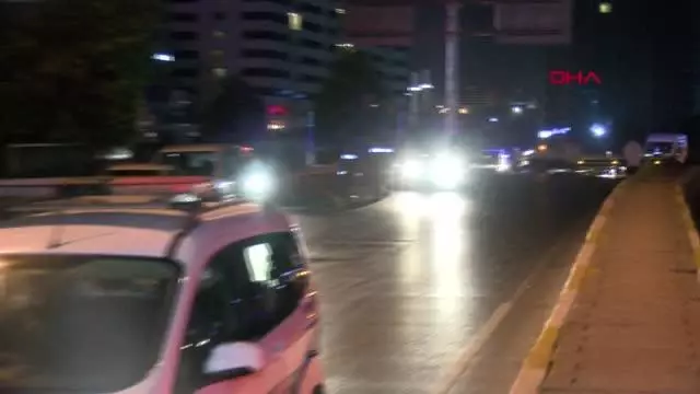 Denetimden kaçan sürücü, otomobiliyle bekçilere çarptı: 1'i ağır 2 bekçi yaralı Denetimden kaçan sürücü, otomobiliyle bekçilere çarptı: 1'i ağır 2 bekçi yaralı