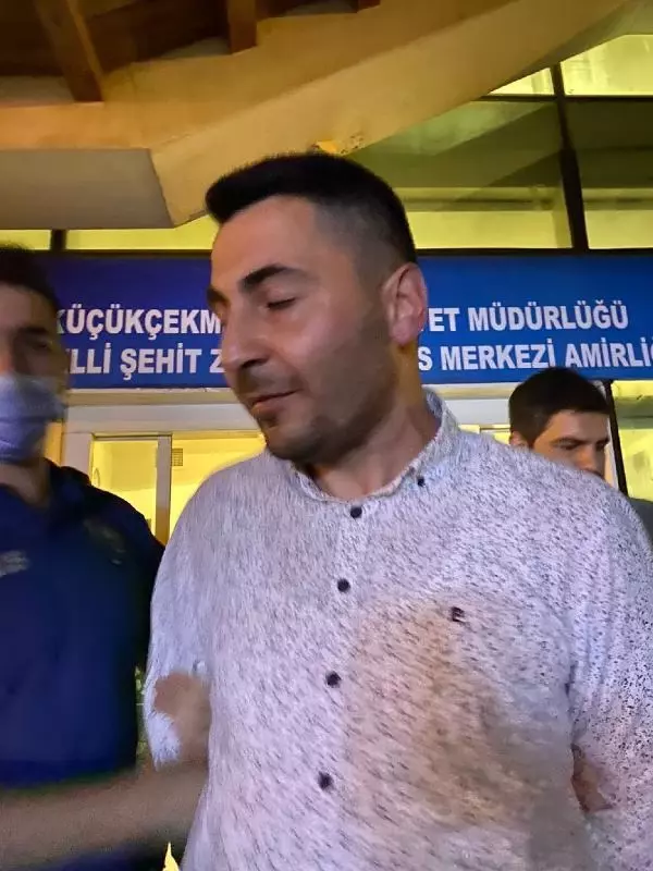Denetimden kaçan sürücü, otomobiliyle bekçilere çarptı: 1'i ağır 2 bekçi yaralı Denetimden kaçan sürücü, otomobiliyle bekçilere çarptı: 1'i ağır 2 bekçi yaralı