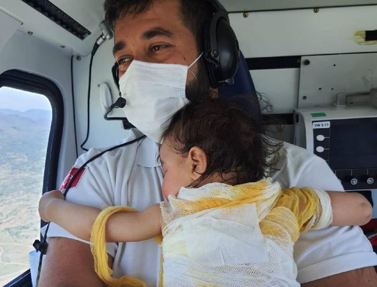 Fotoğrafıyla Türkiye'nin gündemine oturdu! Beril bebeğin annesi olay anını anlattı: Sıcak suyu üzerine çekti