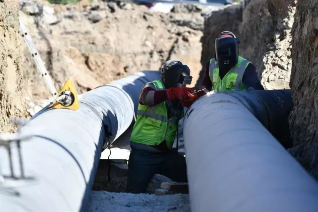 Gölbaşı ve Çankaya'da 800 metrelik yeni içme suyu iletim hattının yapımına başlandı