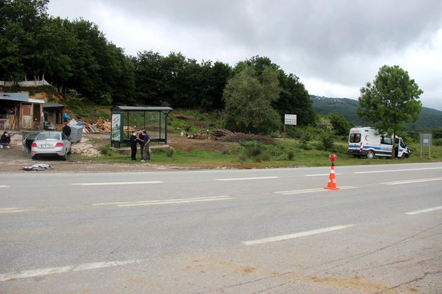 hukumlu tasiyan ambulans kaza yapti 3 14147987 o