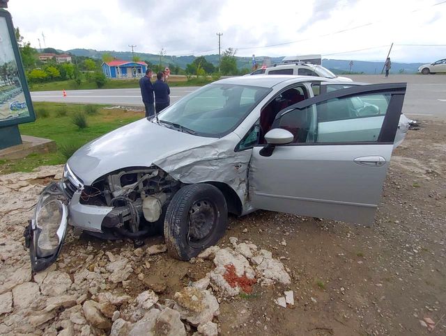 hukumlu tasiyan ambulans kaza yapti 4 14147987 o