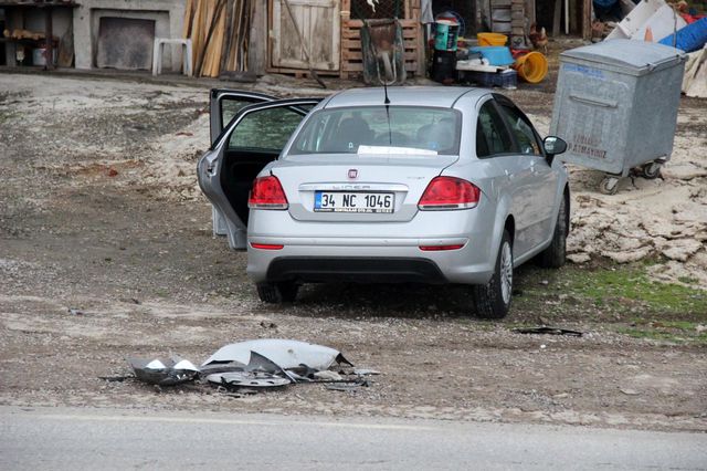 hukumlu tasiyan ambulans kaza yapti 6 14147987 o