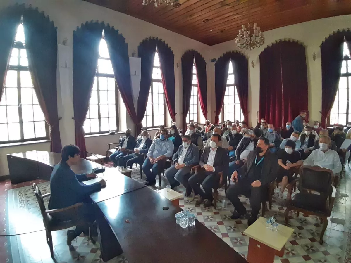 İsrail'in Filistin'e yönelik saldırıları Bergama'da protesto edildi
