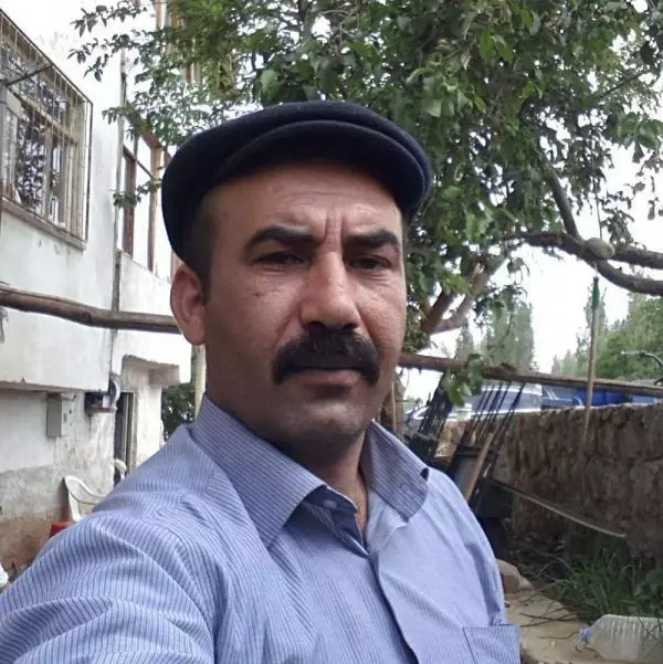'Laf atma' tartışması kanlı bitti: 1 ölü 'Laf atma' tartışması kanlı bitti: 1 ölü