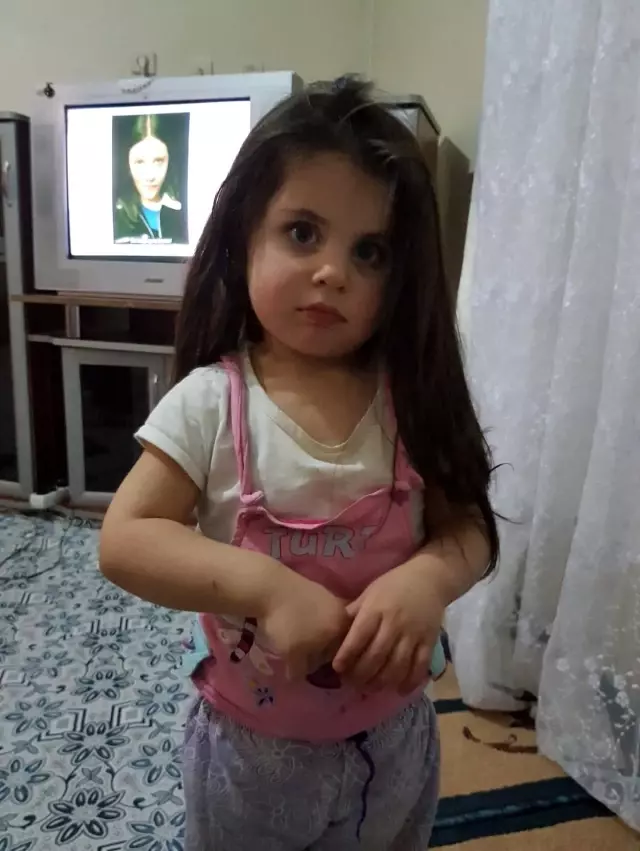 Minik Leyla'nın davası Ağrı'da görülecek Minik Leyla'nın davası Ağrı'da görülecek