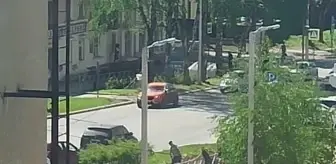 Rusya'da yine bir okul saldırısı! Öğrenci, öğretmeninin boynunu kesti