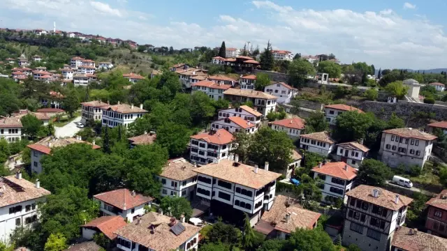 (DRONE) - Asırlık Kaymakamlar Gezi Evi'nin restorasyonu tamamlandı