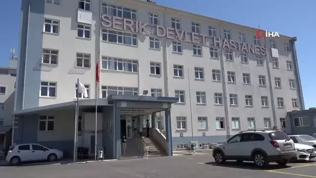 A Milli Futbol Takımı'nda 3'ü futbolcu 11 kişiye 2. doz aşı yapıldı A Milli Futbol Takımı'nda 3'ü futbolcu 11 kişiye 2. doz aşı yapıldı