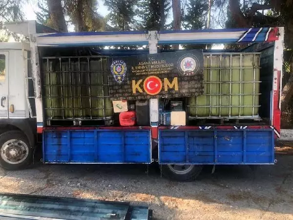 Son dakika haberleri: Adana'da kaçakçılık operasyonu: 5 gözaltı Son dakika haberleri: Adana'da kaçakçılık operasyonu: 5 gözaltı