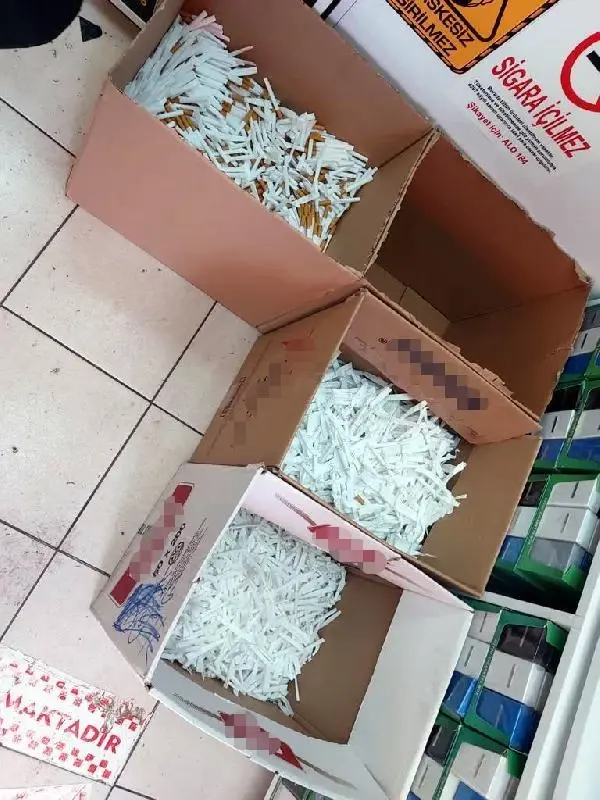 Son dakika haberleri: Adana'da kaçakçılık operasyonu: 5 gözaltı Son dakika haberleri: Adana'da kaçakçılık operasyonu: 5 gözaltı