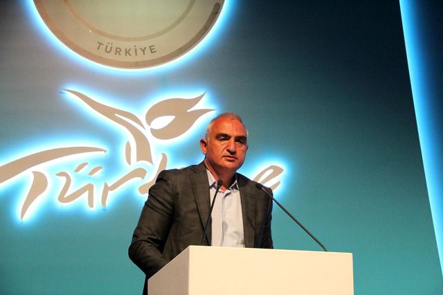 bakan ersoy guvenli turizm sertifika programi 6 14149574 o