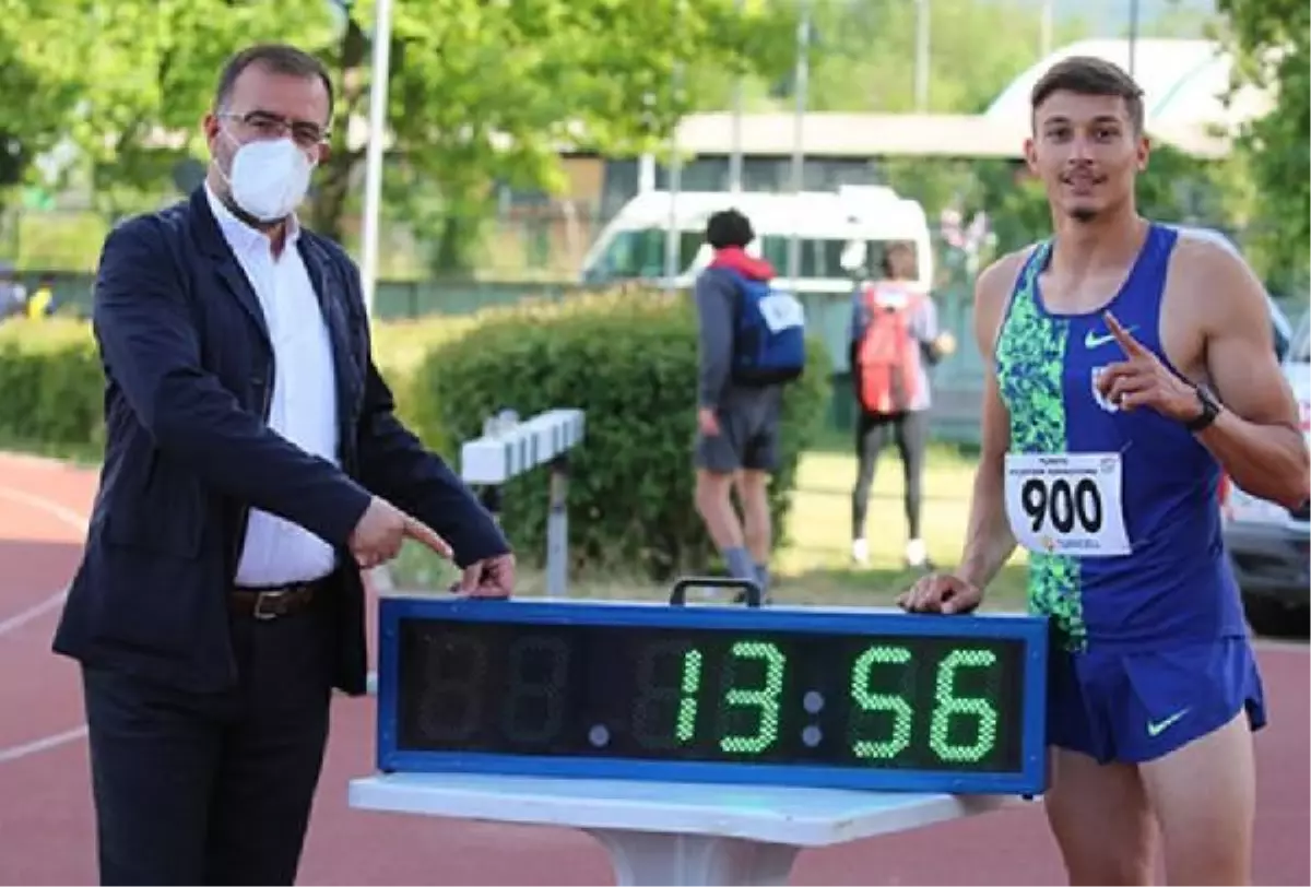 Bursa'da Mikdat Sevler kendi rekorunu 13.54'e indirdi