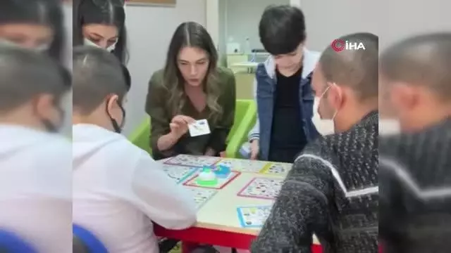 Çocuk oyuncu Mustafa Konak, rolüne hazırlandığı rehabilitasyon merkezini ziyaret etti
