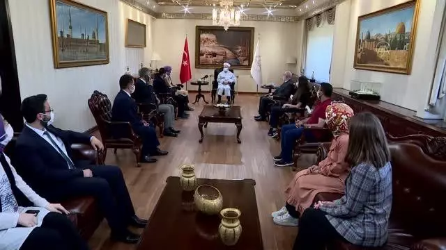Diyanet İşleri Başkanı Erbaş: 'Filistin davasını hiçbir zaman ihmal etmeden geleceğe taşıyınız' Diyanet İşleri Başkanı Erbaş: 'Filistin davasını hiçbir zaman ihmal etmeden geleceğe taşıyınız'