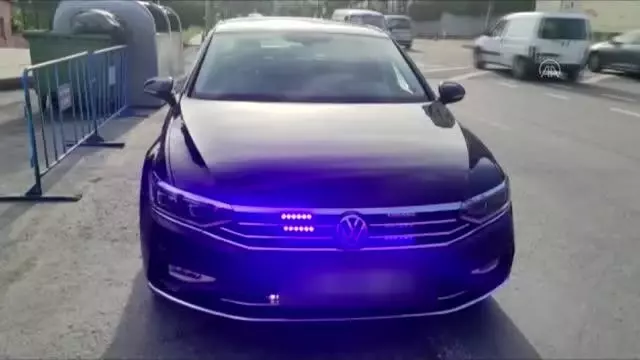 İstanbul'da çakar ve siren tertibatı kullanan sürücüye ceza uygulandı