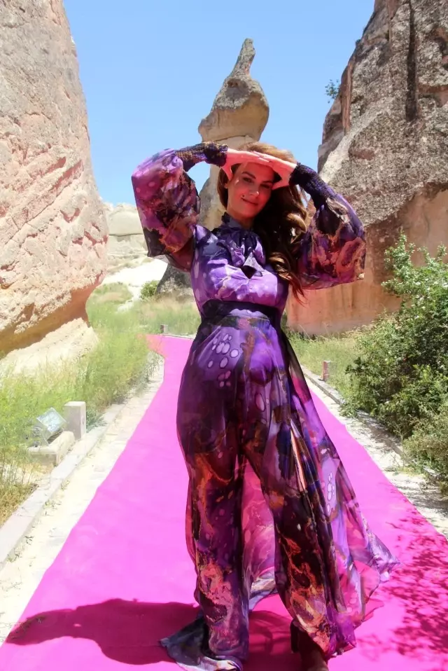 Kapadokya moda ile renklendi Kapadokya moda ile renklendi