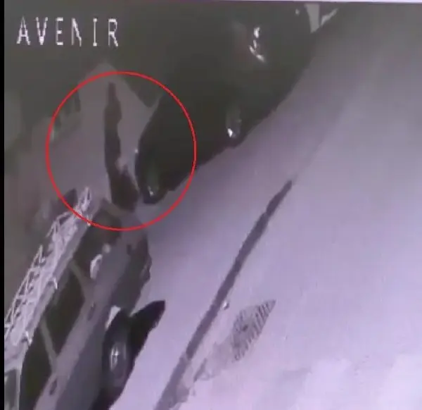 Bu nasıl nefret! Husumetli çift, komşusunun araçlarını yakması için Adana'dan kundakçı getirtmiş Bu nasıl nefret! Husumetli çift, komşusunun araçlarını yakması için Adana'dan kundakçı getirtmiş