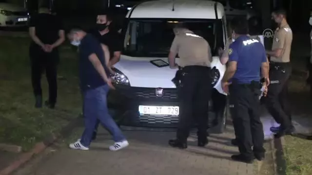 Son dakika haberleri: Kuru sıkı tabancayla havaya ateş açan kişi gözaltına alındı Son dakika haberleri: Kuru sıkı tabancayla havaya ateş açan kişi gözaltına alındı