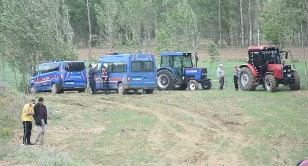 Son dakika! SİVAS'TA ARAZİ SULAMA TARTIŞMASINDA BABA İLE OĞLU ÖLDÜRÜLDÜ